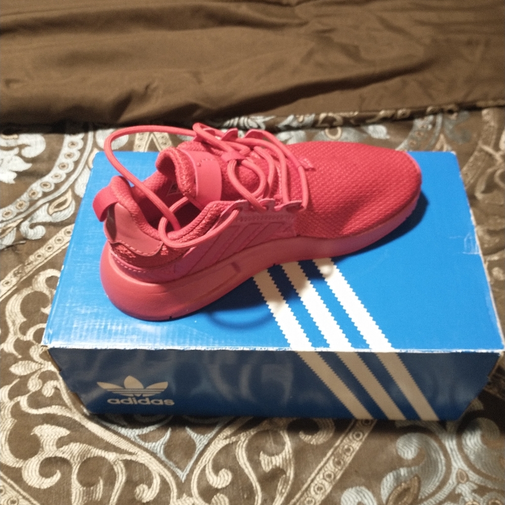 Boys 13k adidas - Picture 2 of 4
